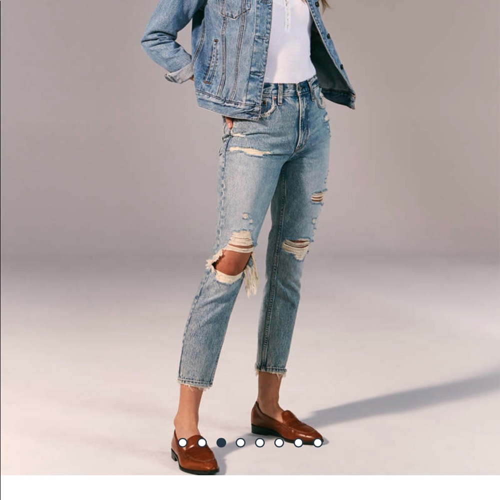 Ripped High Rise Mom Jean